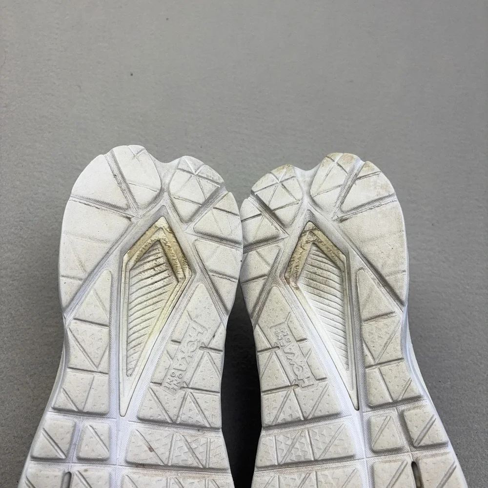 Hoka One One pre owned